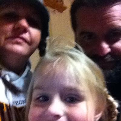 azchik75's profile picture. 