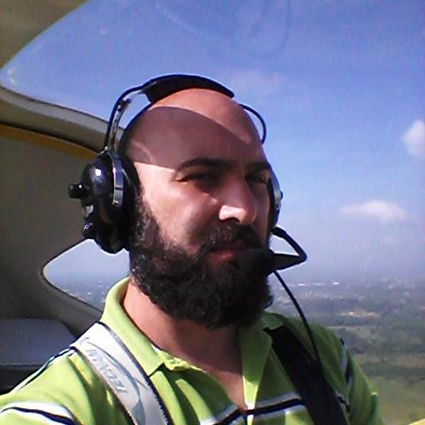 MrCaribAviator's profile picture. volar no es peligros, peligroso es estrellarse
