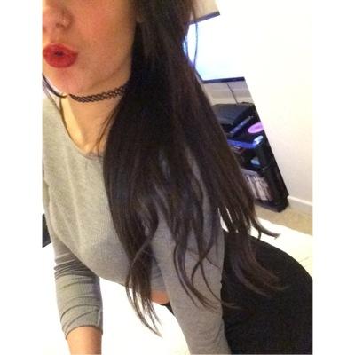 This is my old account follow new one @_samanthaaa_93
