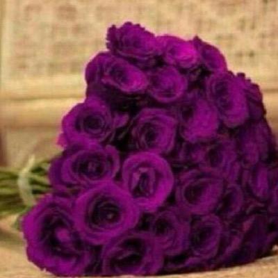 هنا..... سأكون انا .. كمآ انا عفوية بأفعآلي .. طفولية بأطباعي .. فيلسوفة بجنوني ~