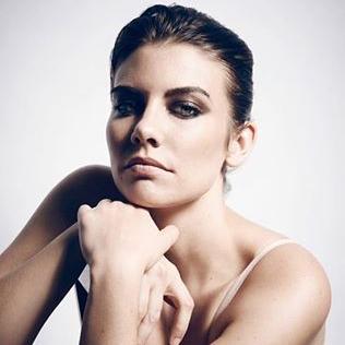 Former manager, interviewer, commentator, wrestling journalist; and opinionated personality. #LadyVenom #MissMurder