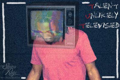 Recording Artist, Visionary, #philly . Collabs/Booking email ** doyathingking@gmail.com ** Talent Unlikely Televised #TuT #Ftw #Twp