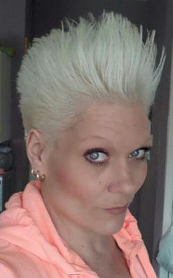 Rebeccaspence20's profile picture. 