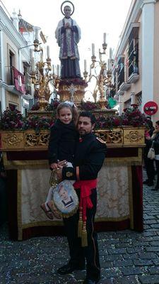 marido de la mejor mujer del mundo y papa de las mejores hijas del mundo. Os quiero karla, camila y fatima