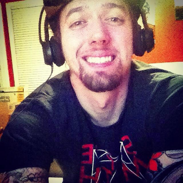 designnerd19's profile picture. UI/UX Responsive Web Builder, Son.