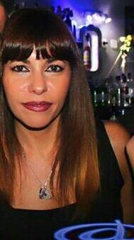 Amo la violencia con la que tu sonrisa me destruye la rutina