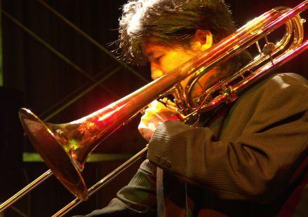Basstrombone奏者 / 熱帯JAZZ楽団/内堀 勝& Big Band/Kan Nishida & The Best Bee Brass / 趣味でカメラと写真を楽しんでいます。Nikon Z8 / Z30