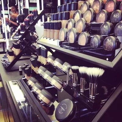 Obsessed with makeup?  follow us for Makeup social. Youtube/Blog & feel like you want some encouragement join our facebook group and get your name out there.