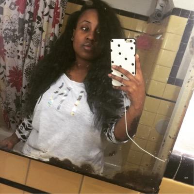 SydneySharaine's profile picture. Licensed Cosmetologist
Instagram @SydneySharaine / @HairBySydd