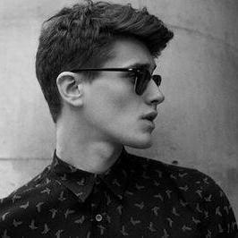 I GAVE YOU A FREE FOLLOW SO FOLLOW @jacob_cyrus HE IS A FASHION BLOGGER