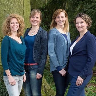 Verloskundige praktijk De Vecht verleent zorg in Maarssen Breukelen Loenen.Begeleiding tijdens zwangerschap, bevalling en kraamperiode.
