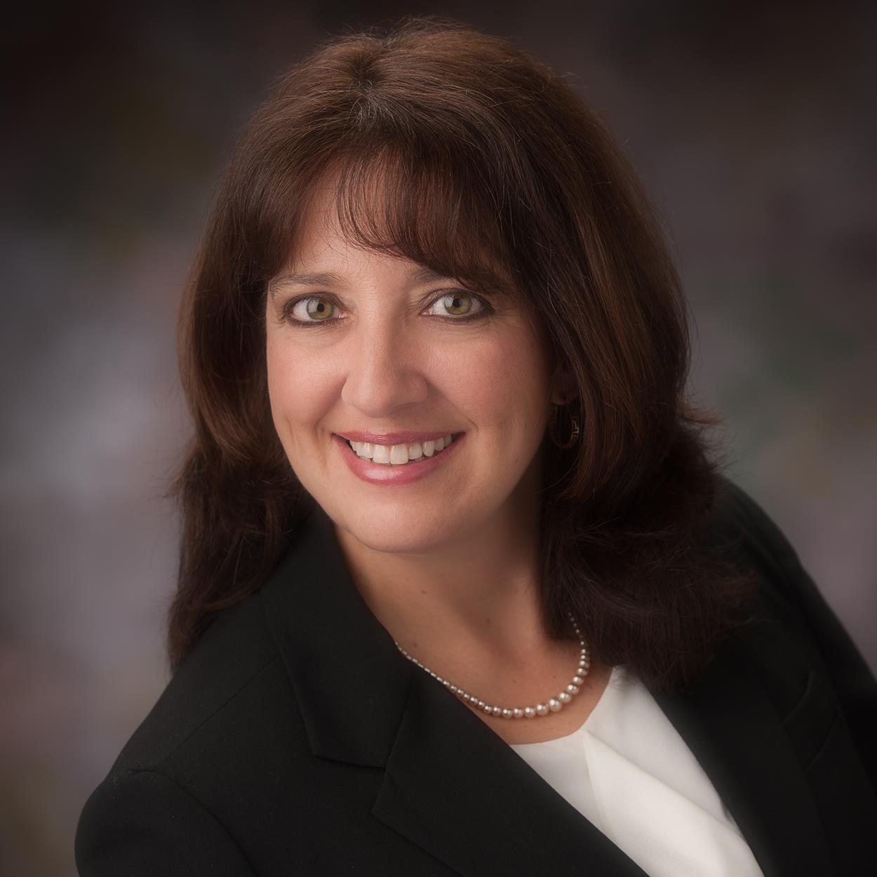 Lauren Tewes advise Sandra Nelson recommend