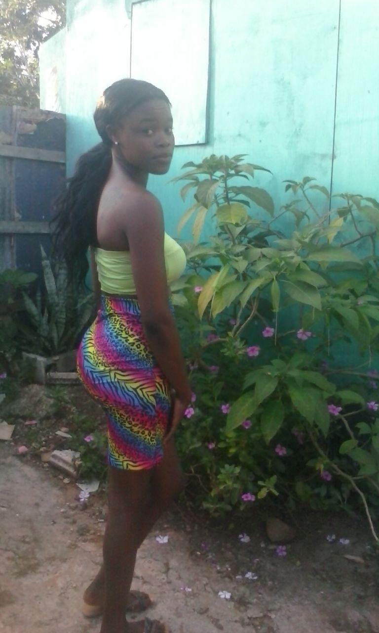 life is too short to be hating on each others. i love the life i live an am gonna live it to the fullest