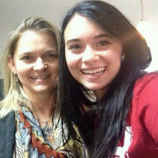 HolyNShook's profile picture. 22. Socially Awkward. Enjoy.. Fuckers.