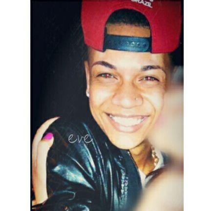 hstgdudu's profile picture. o que é Duduzinho? Um pirulito?