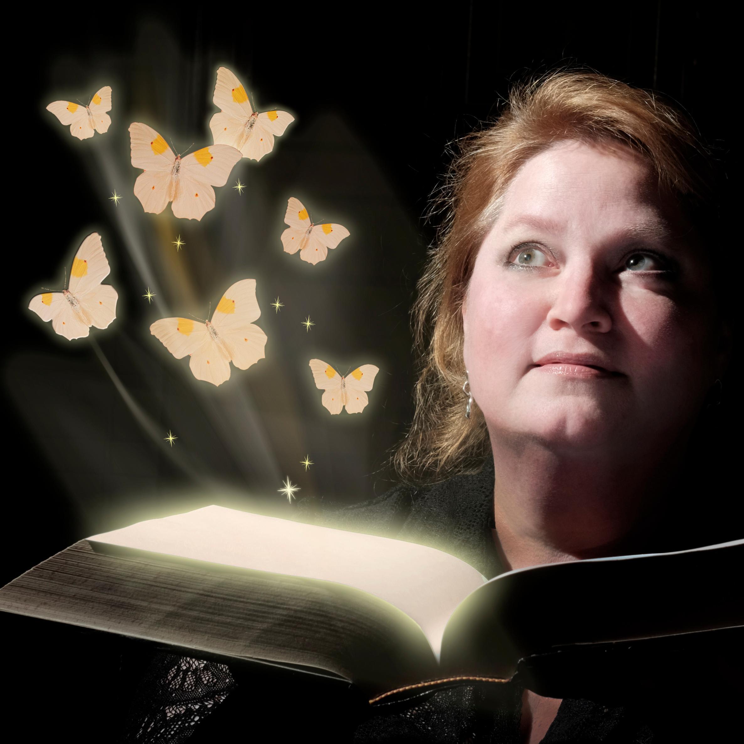 LaurenRLynch's profile picture. A passionate believer, book lover, artist, indie author ... 
#Christian #Historical #Fantasy #Writer
https://t.co/C1By1vumdh