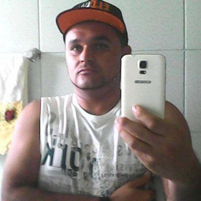 7d02ccdb3e9f424's profile picture. 