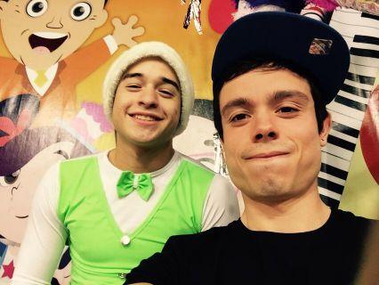 Cantante y franelero exitoso en #Acabatelo