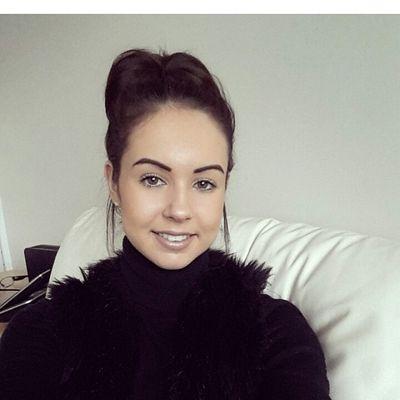 courtneyyleighx's profile picture. 