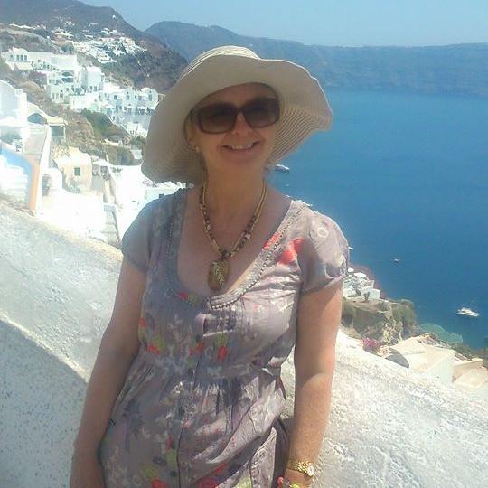 blogger (Anna of the mutton years) busy mum and city woman, animal owner and exhausted   instagram mutton_style