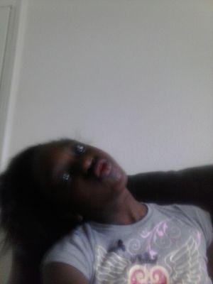 sandra_5000's profile picture. 