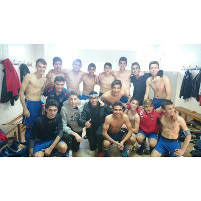 isaac_toro15's profile picture. Jugando al futbol , seguidor del Bayern München y de Rubielos Bajos hasta la muerte.