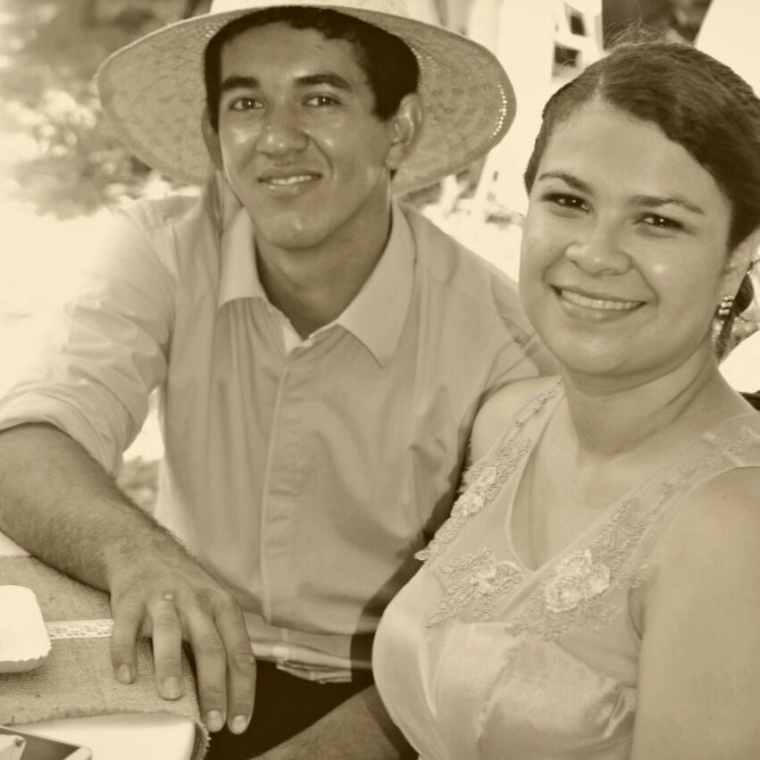 Amo los gatos, estoy enamorada y soy inmensamente feliz!