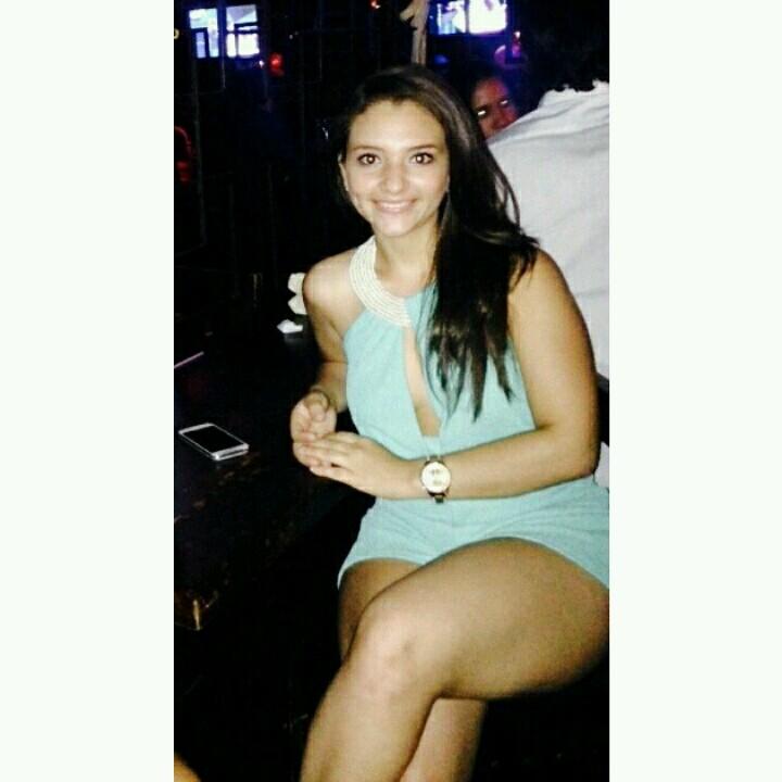 Since 1993 :) Estudiante de  Administracion De Empresas Turisticas y Hoteleras en UCSG!!