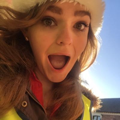 AnnaIsobelle's profile picture. cardiff metropolitan university - i dont know what i want to do with my life