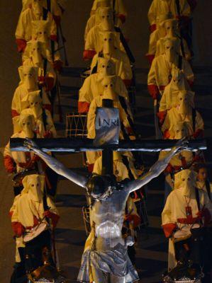 Twitter oficial de la Cofradia del Santo Cristo del Perdón, creada en 1929. Nuestra banda de tambores Pedro Nolivos, formada en 1990.