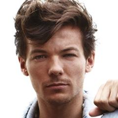 LOUISMOFADO FOI SUSPENSA INJUSTAMENTE E AGORA ESTA SENDO MONITORADA PELO TWITTER E FOI SUSPENSA NO @JULIAMOFADO TAMBEM AJUDEM COM A TAG #SOMOSTODOSLOUISMOFADO