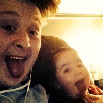hey im Mark, im 15 and i love VIDEO GAMES Im a huge fan of CoD eSports, and a supporter of the #Greenwall -XBOX360-