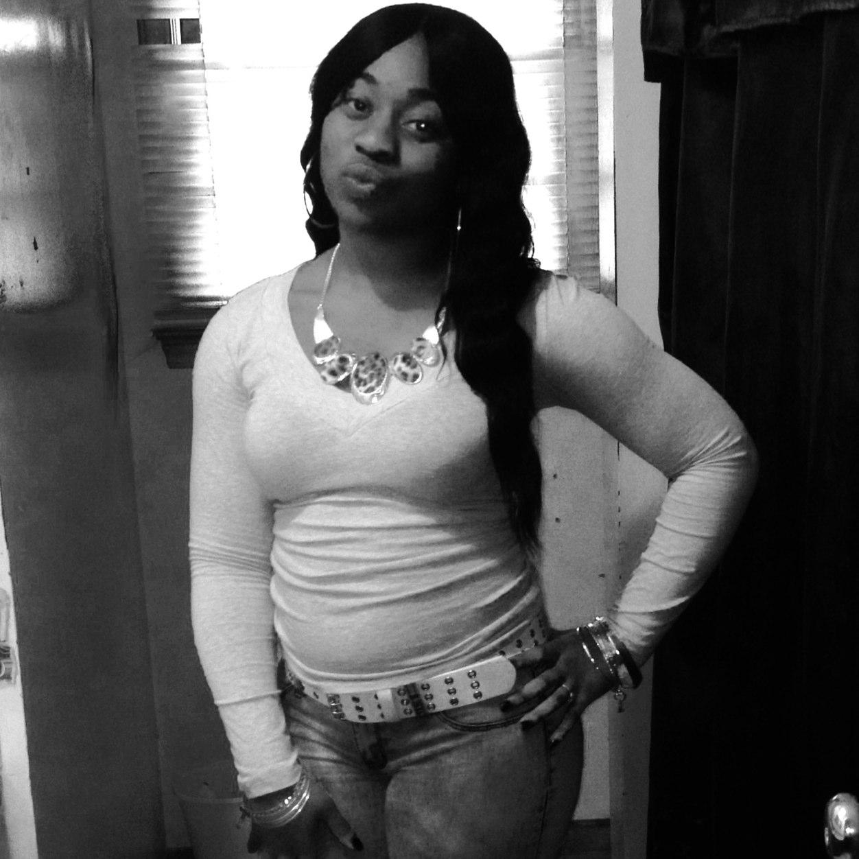 No Bio Needed Just Peep My Tweets ! Rip To My Lil Blessing 1/13/14 , Rip Tyran , Rip Grandpa Bobby#Gemini #c/0 2014 #Blessed @jumpman_Smitty Has My Heart #Smith