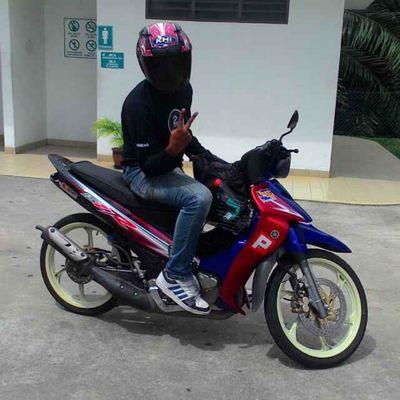 Hi my name ISKANDAR..I am from Penang..Let's Follow me..I will follow back.