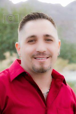 Cosmetic and tattoo artist