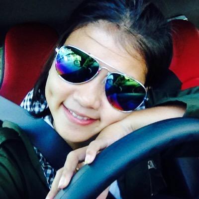 melymeell's profile picture. 