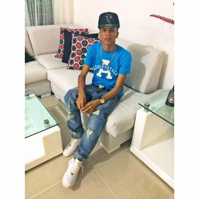 OnielPretty Profile Picture
