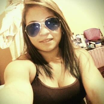 KarlitaJavi's profile picture. unica