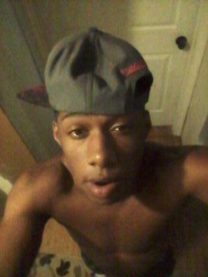 Dee_Amore
my life...yo world
my pain...yo heart
my music...yo ears