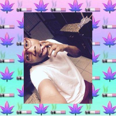 Obey_Warren14's profile picture. OHS 
9.0.1. 〽emphis
I. Know. I'm. Not. All. Tht. 
I.Know.I'm.Gay. 
Anybody.Wanna.Buy.A.Heart ❤
http://t.co/B5URPjjRuw