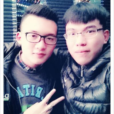 mactony2's profile picture. 