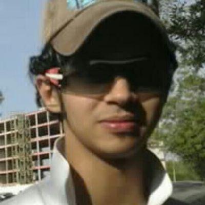 turki_ben_moh's profile picture. مو كل نظره تفهمها مني إهتمام. .انا كذا لاتنحت اطالع بخلق الله