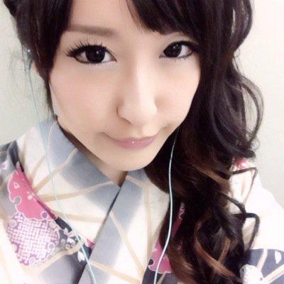 愛媛から出てきた歌うたいです( *｀ω´)水樹奈々さん・榊原ゆいさん・Geroりん・蛇足さん・96猫ちゃん・モンハン・戦国無双・三國無双など好きなジャンル偏りめ[壁]ω･*)ガンダム・タイバニ・戦う系アニメ好き・京アニ系好き(*´Д`)ﾊｧﾊｧボカロ、ニコニコ系大好きです！趣味近い方仲良くしてほしいな[壁]ω･*)