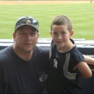 GitmoJr's profile picture. 