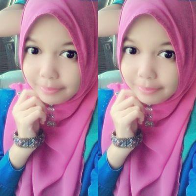 misstasyaa1's profile picture. Move On ツ And Be Strong Wahai Hati :')  id wc - tasha_543