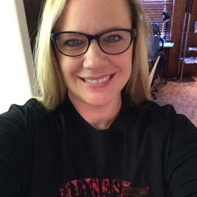 codingprincess's profile picture. All I can say is that my life is pretty plain. I like watching the puddles gather rain....