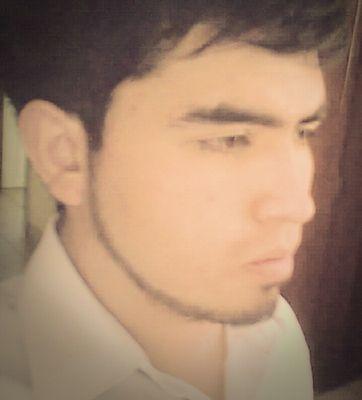 albertodzib666's profile picture. Comunicólogo, Reportero, Vocalista, Tackle Defensivo, y Destructor de Mitos; de ahí muchas cosas más se desprenden...