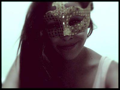 Tengo 15 años...Cada persona en su mundo uee c: *w* euu viste somos únicos anq