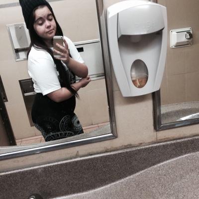 HisWexkness's profile picture. I like
oranges