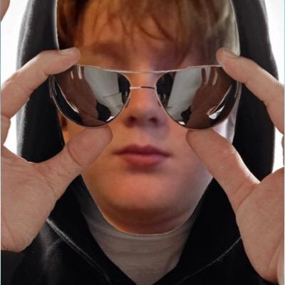 BarryKaden's profile picture. White guy who is awesome